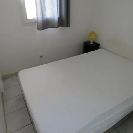 T2 30m² + Terrasse Et Parking Sète