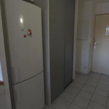 T2 30m² + Terrasse Et Parking *